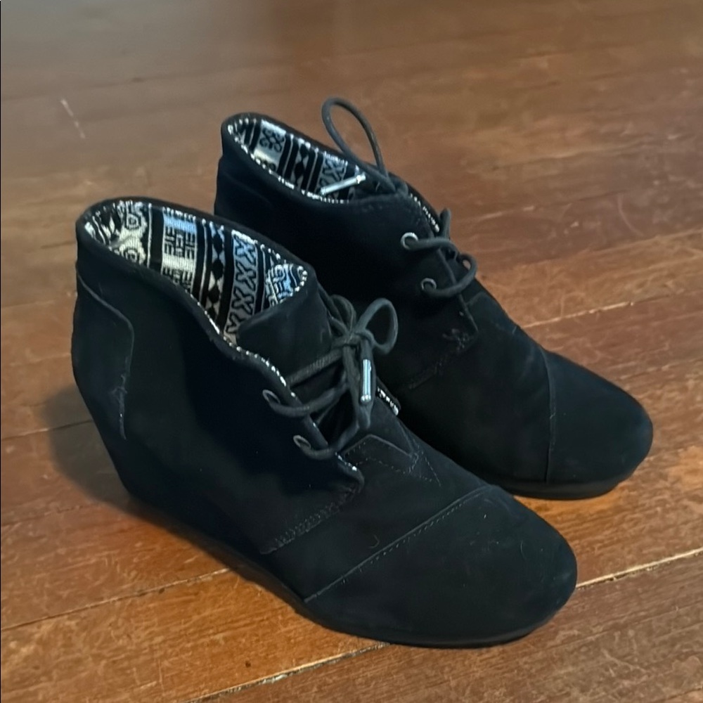 Toms Black Ankle Boots